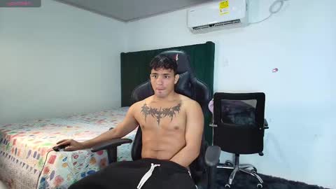  Lei  online show from 02.12.25