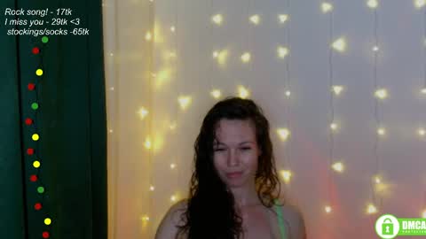Snapshot of leia_bell chatting on 05.23.26 hey Im Leia and I love rock online show from 05.23.26