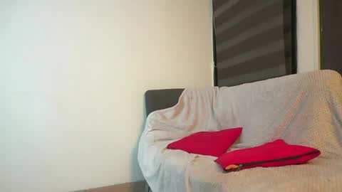 Snapshot of leiaah__ chatting on 06.04.26 Leah online show from 06.04.26
