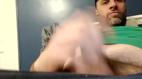 Snapshot of leightimmins001 chatting on 01.12.26 leightimmins001 online show from 01.12.26