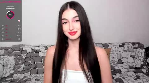 Snapshot of leila_4ever chatting on 02.05.26 Leila online show from 02.05.26