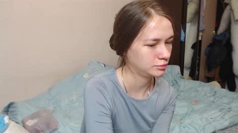 leila_bambi online show from 02.19.25