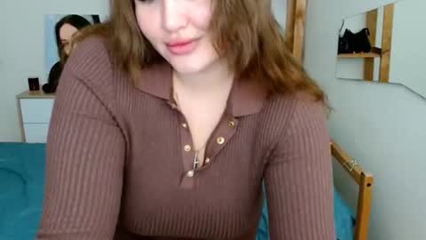 Snapshot of leila_beayte_ chatting on 07.06.26 Leila online show from 07.06.26