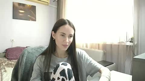 Leila online show from 09.08.25