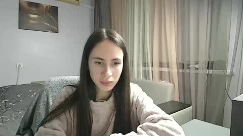 Leila online show from 10.24.25