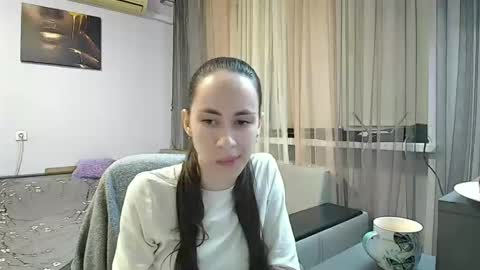 Leila online show from 10.27.25