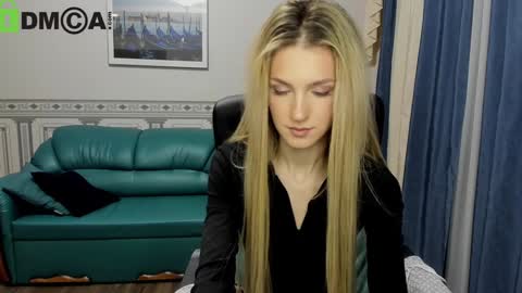 Leila Morriss online show from 12.14.24