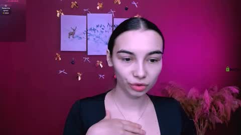 Snapshot of leila_viper_ chatting on 01.06.26 leila_viper_ online show from 01.06.26