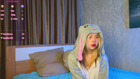 Leila online show from 12.09.24