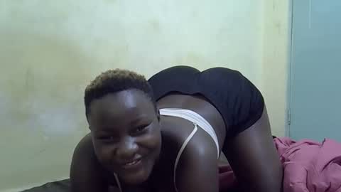 leilah_cute19 online show from 03.20.26