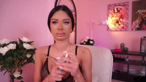 Leila online show from 06.30.26