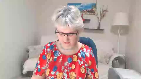Snapshot of leilamays chatting on 02.14.25 Leila Kinky online show from 02.14.25