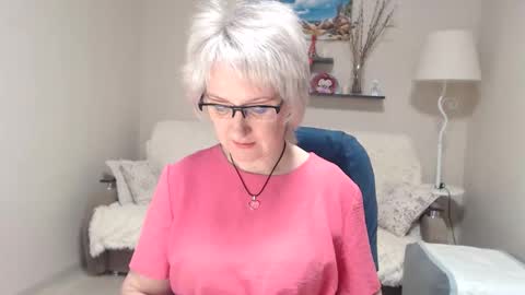 Snapshot of leilamays chatting on 02.20.26 Leila Kinky online show from 02.20.26