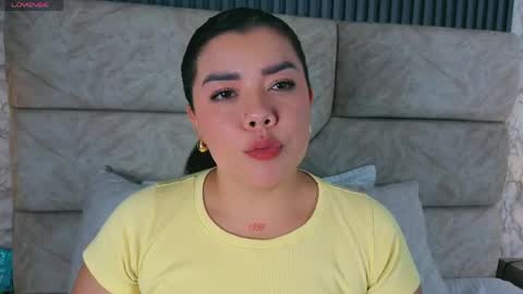Snapshot of leilapons chatting on 05.19.26 leilapons online show from 05.19.26