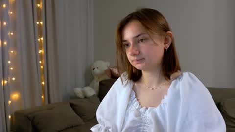 Snapshot of lelia_vibe chatting on 06.22.26 Lelia online show from 06.22.26