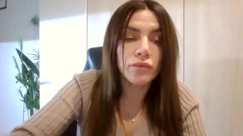 Snapshot of lena6122000 chatting on 11.11.25 lena6122000 online show from 11.11.25