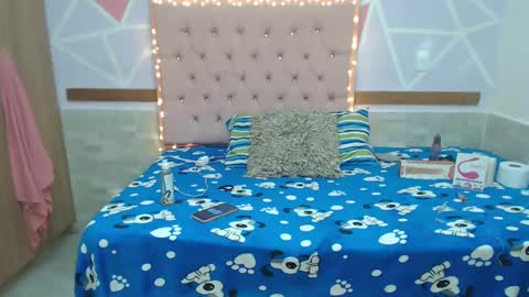lena_lawson online show from 01.08.25