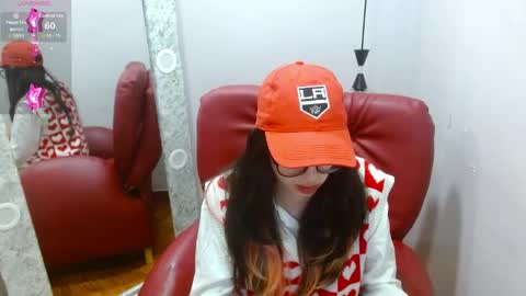 Snapshot of lena_roses chatting on 04.15.26 Lena online show from 04.15.26