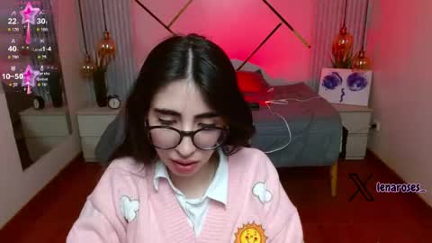 Snapshot of lena_roses chatting on 04.20.26 Lena online show from 04.20.26