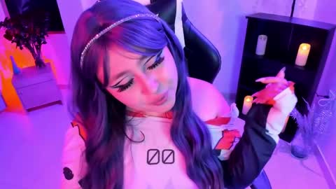 Lenna Kang online show from 12.19.24