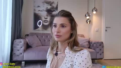 Snapshot of lenna_godess chatting on 06.27.26 Lenna Goddess online show from 06.27.26