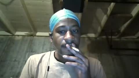 leo199984 online show from 09.18.25