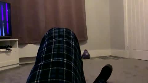 Snapshot of leo_blackstar chatting on 11.19.25 leo_blackstar online show from 11.19.25