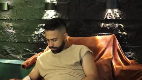 Leo  Diaz online show from 09.30.25