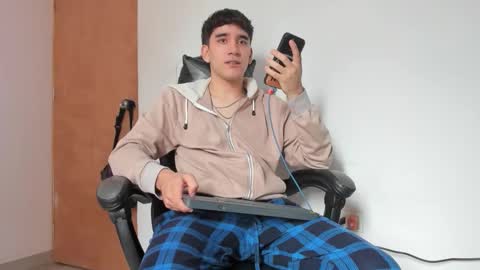 Leo Jones online show from 11.13.25