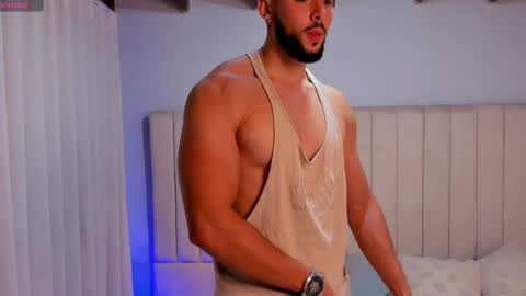 Snapshot of leo_king17 chatting on 05.28.26 adrian online show from 05.28.26