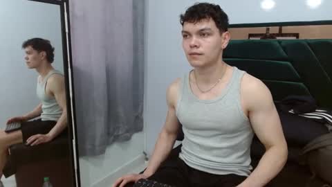 Snapshot of leo_morris chatting on 12.23.24 leo_morris online show from 12.23.24