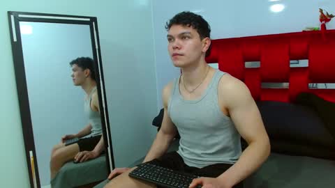 Snapshot of leo_morris chatting on 12.30.24 leo_morris online show from 12.30.24