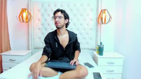 Snapshot of leo_sanz6 chatting on 07.01.26 LEO online show from 07.01.26