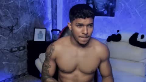 Leo independent model online show from 03.01.26