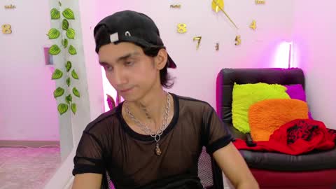 Snapshot of leoadamss chatting on 01.14.25 Leo online show from 01.14.25