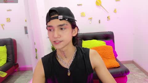 Snapshot of leoadamss chatting on 01.23.25 Leo online show from 01.23.25