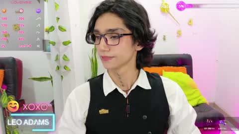 Snapshot of leoadamss chatting on 02.07.25 Leo online show from 02.07.25