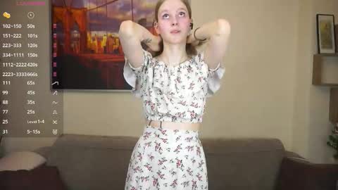 Hello Im Roxy Im just starting my journey here so lets get acquainted online show from 02.25.26