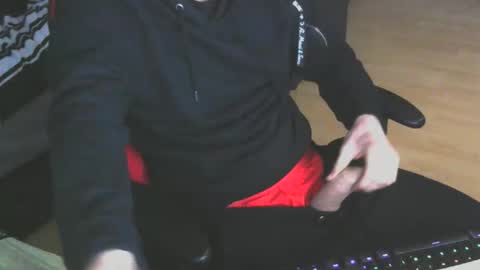 Lele 97 online show from 10.06.25