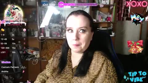 Snapshot of leona_harrison chatting on 01.09.25 Leona Harrison online show from 01.09.25
