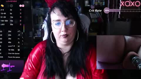 Snapshot of leona_harrison chatting on 10.16.25 Leona Harrison online show from 10.16.25