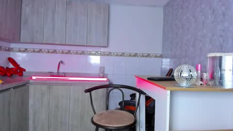 Tom Rider online show from 09.10.25