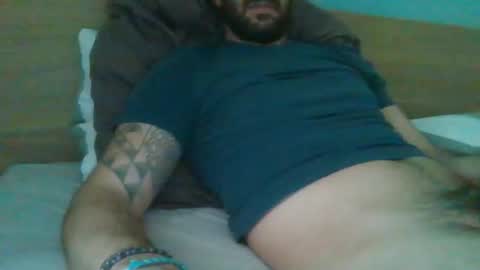 Snapshot of leoneleo chatting on 03.27.26 leoneleo online show from 03.27.26