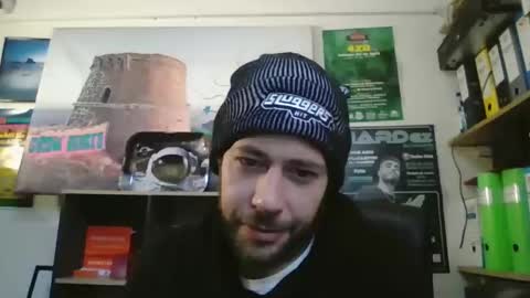 leonidascum online show from 12.20.25