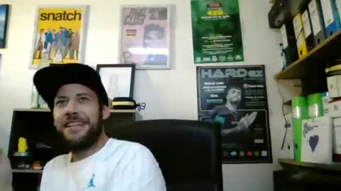 Snapshot of leonidascum chatting on 06.15.26 leonidascum online show from 06.15.26