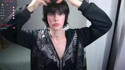 leonkissboy online show from 02.19.26