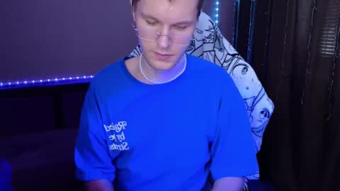 Leon online show from 01.10.25