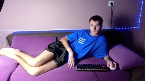 Leon online show from 01.11.25