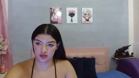 Snapshot of leonor_trump chatting on 04.03.26 leonor_trump online show from 04.03.26