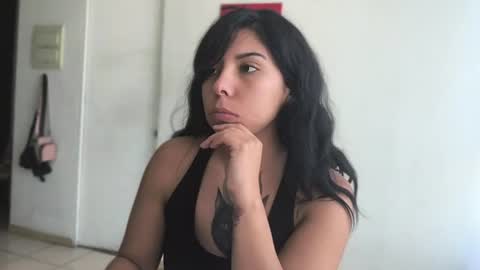 Snapshot of leonorfox chatting on 06.23.26 leonorfox online show from 06.23.26